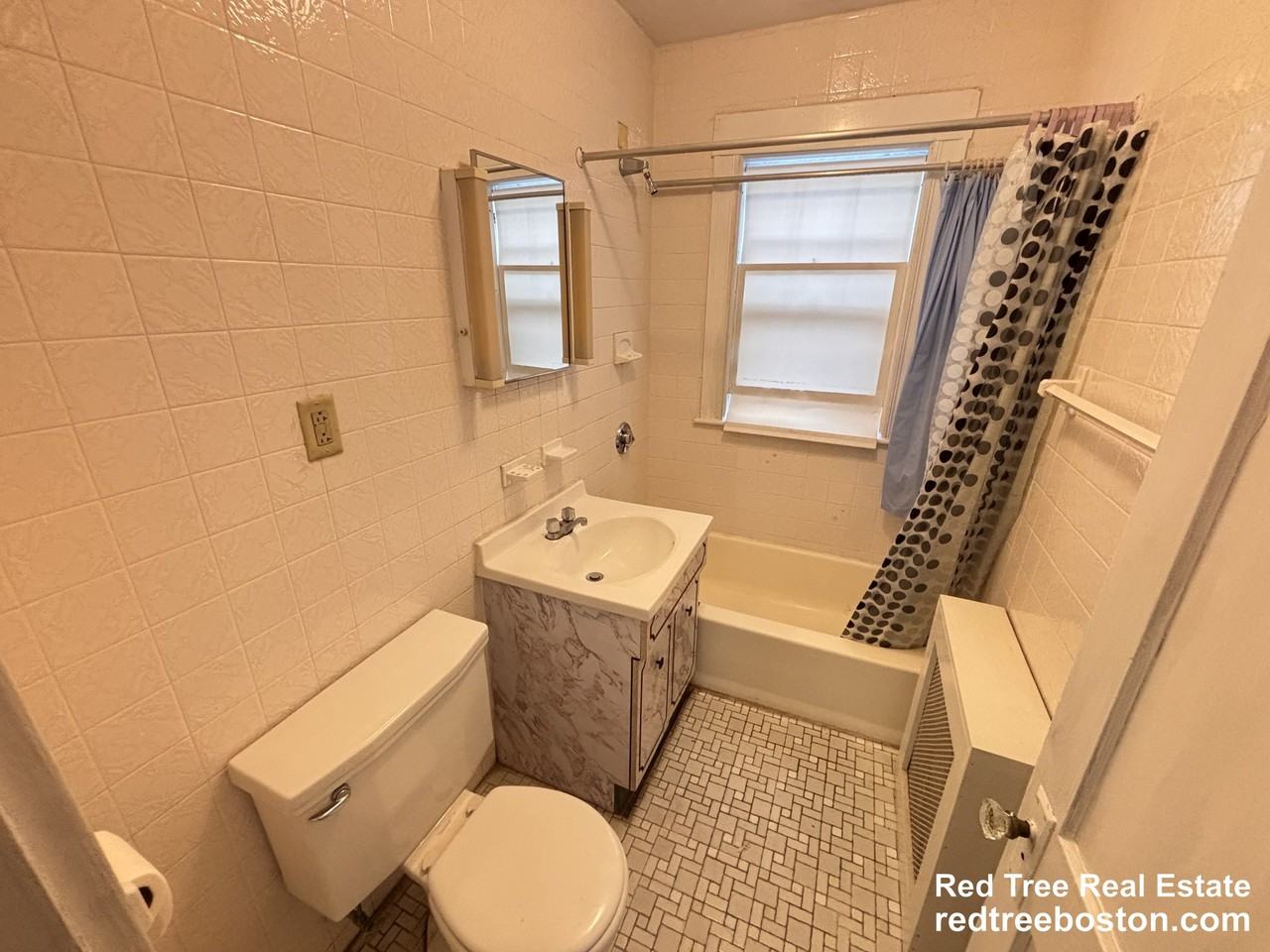 69 Euston Rd #1 - Photo 6 of 14