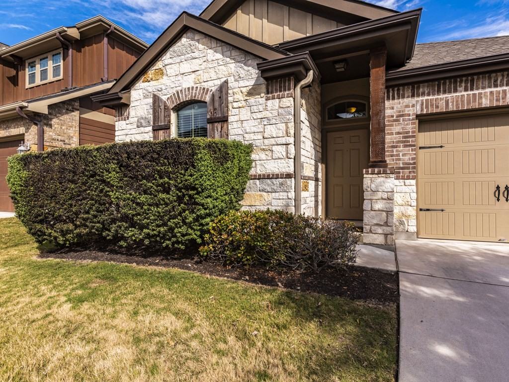 7233 Menchaca Rd #37 - Photo 4 of 22