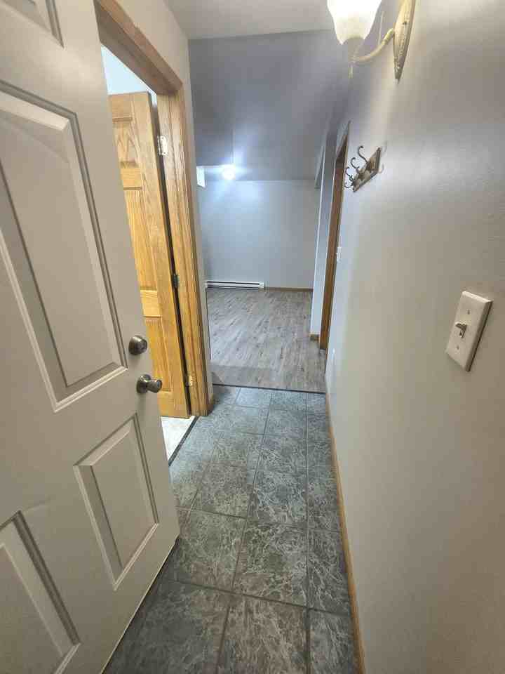 821 10 1/2 Ave S-lower Unit #NA - Photo 3 of 9