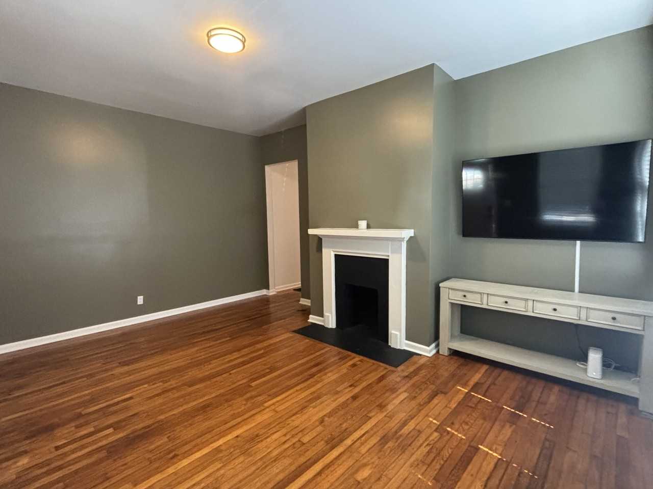 616 Martha St #616 - Photo 3 of 20