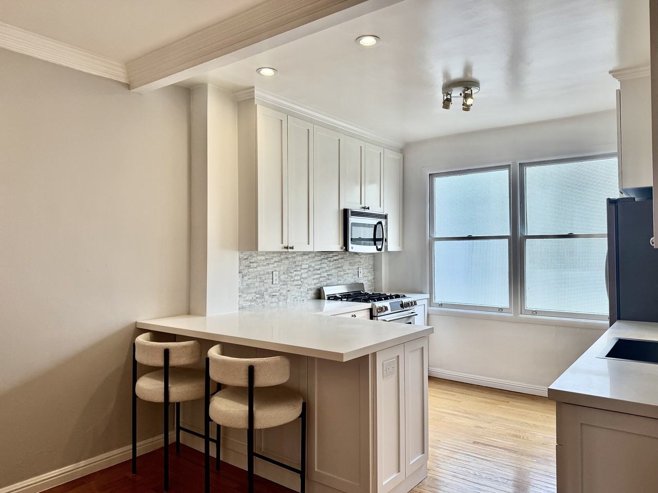 2235 Laguna St #601 - Photo 2 of 27