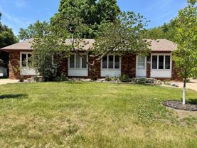 625-627 Sand Lake Rd - Photo 1 of 1