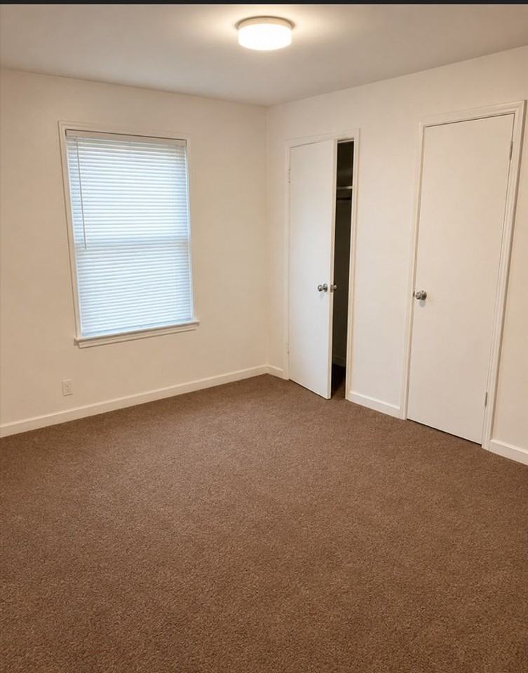 1019 Ruby Ln - Photo 4 of 7