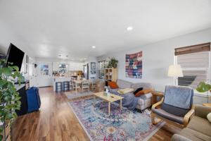 featured image of 2337 S 3rd St W