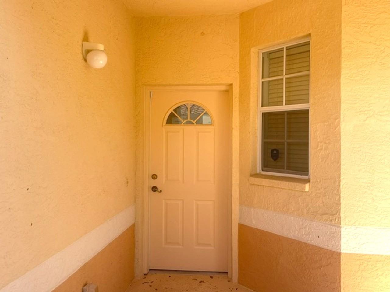 4270 Vicenza Dr - Photo 2 of 38