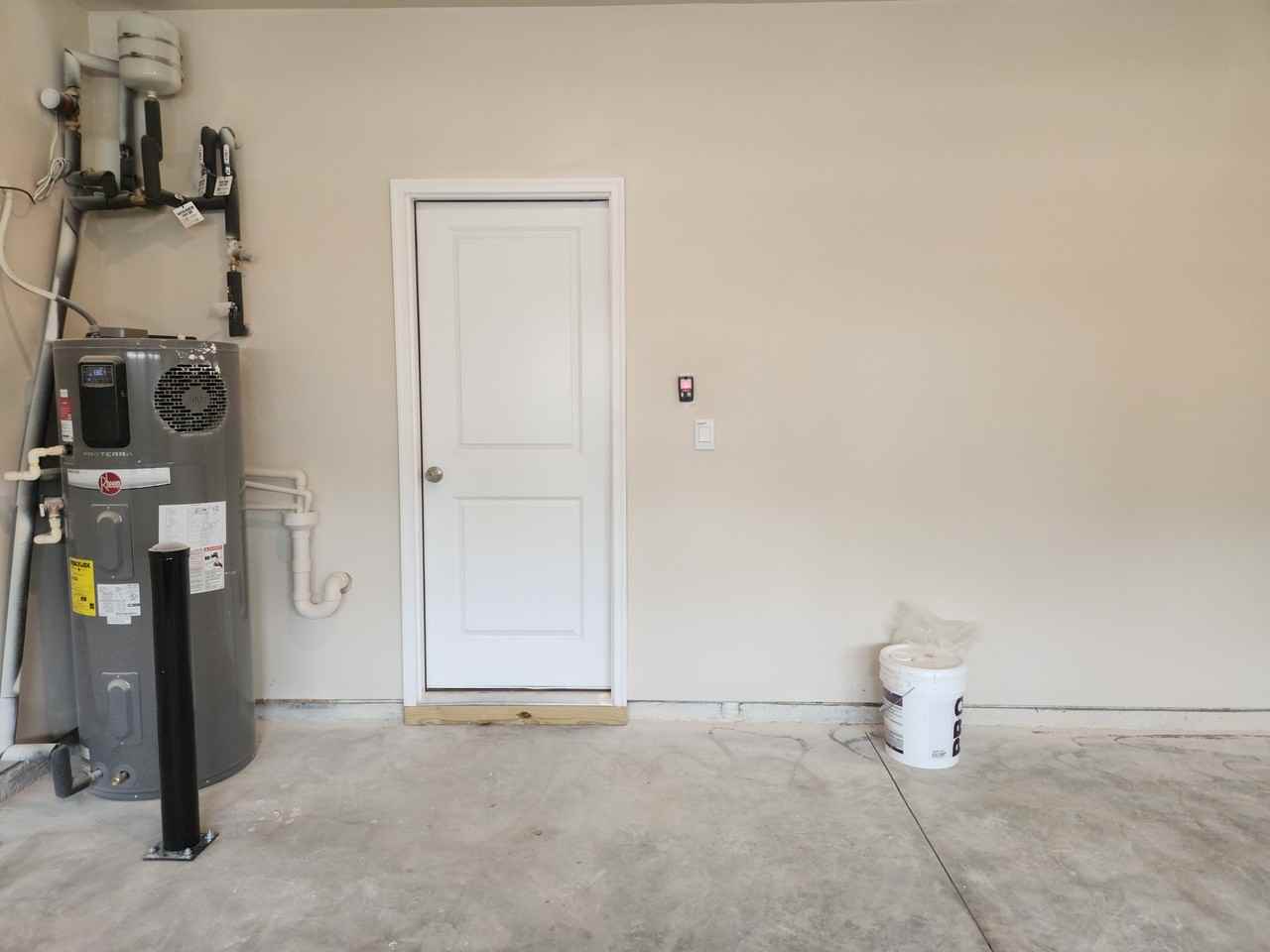 1050 Sunny Lake Dr #43 - Photo 5 of 29