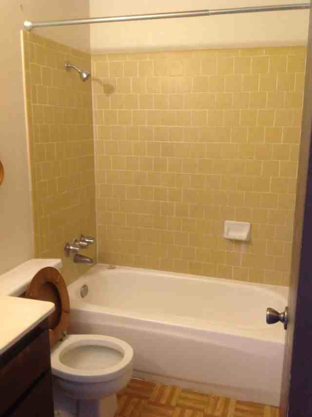 1951 Scarborough Dr #4 - Photo 5 of 10