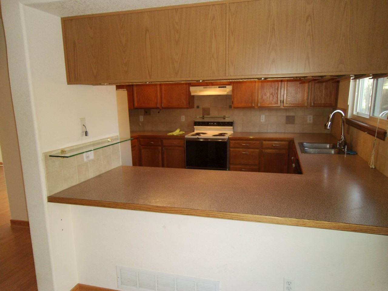 13482 Glen Cir - Photo 5 of 20