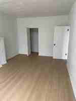 featured image of 10 S Homan Ave