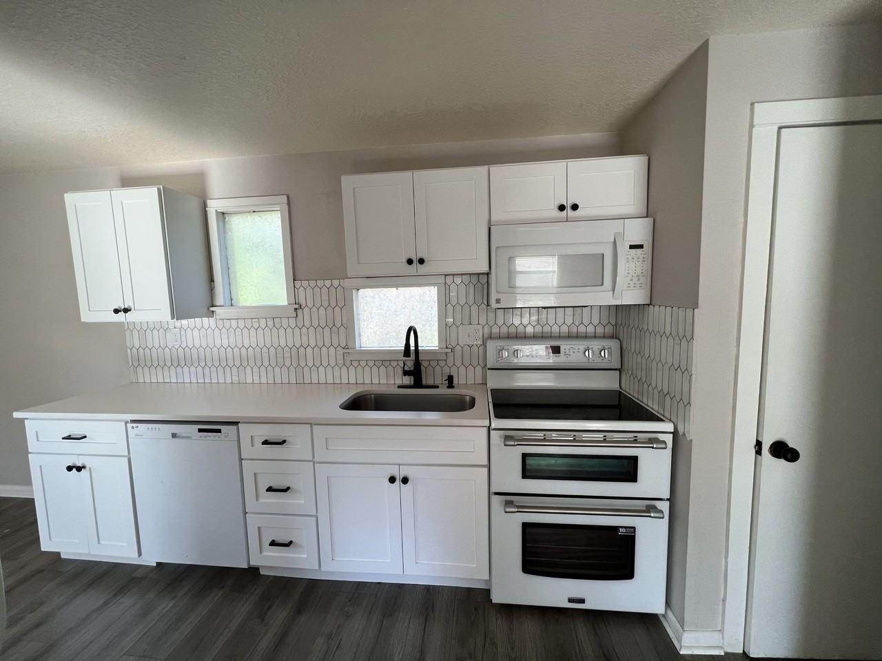 836 Orange Park Ave #BACK - Photo 2 of 5