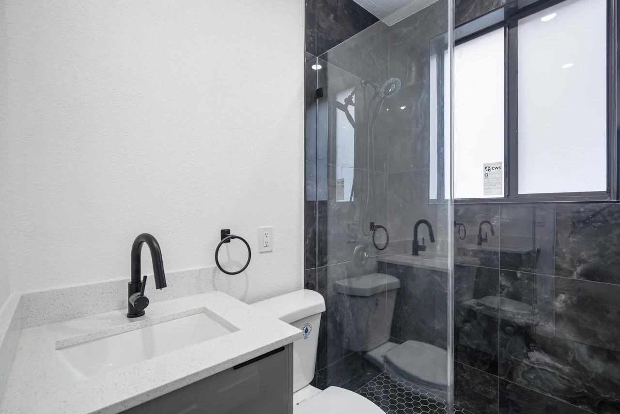 Casa Del Cielo - Photo 2 of 42