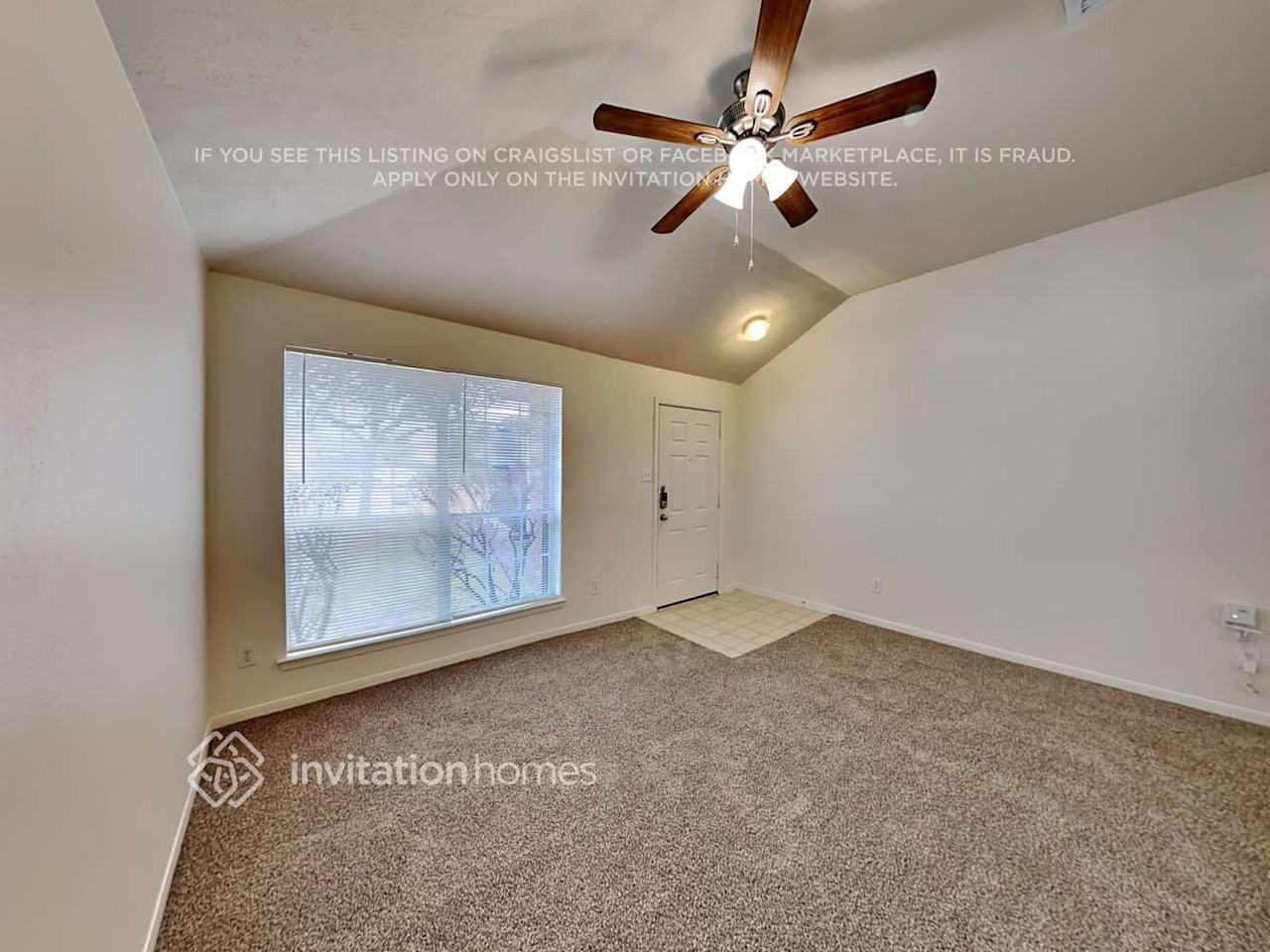 15911 Imperial Forest Ln - Photo 4 of 23