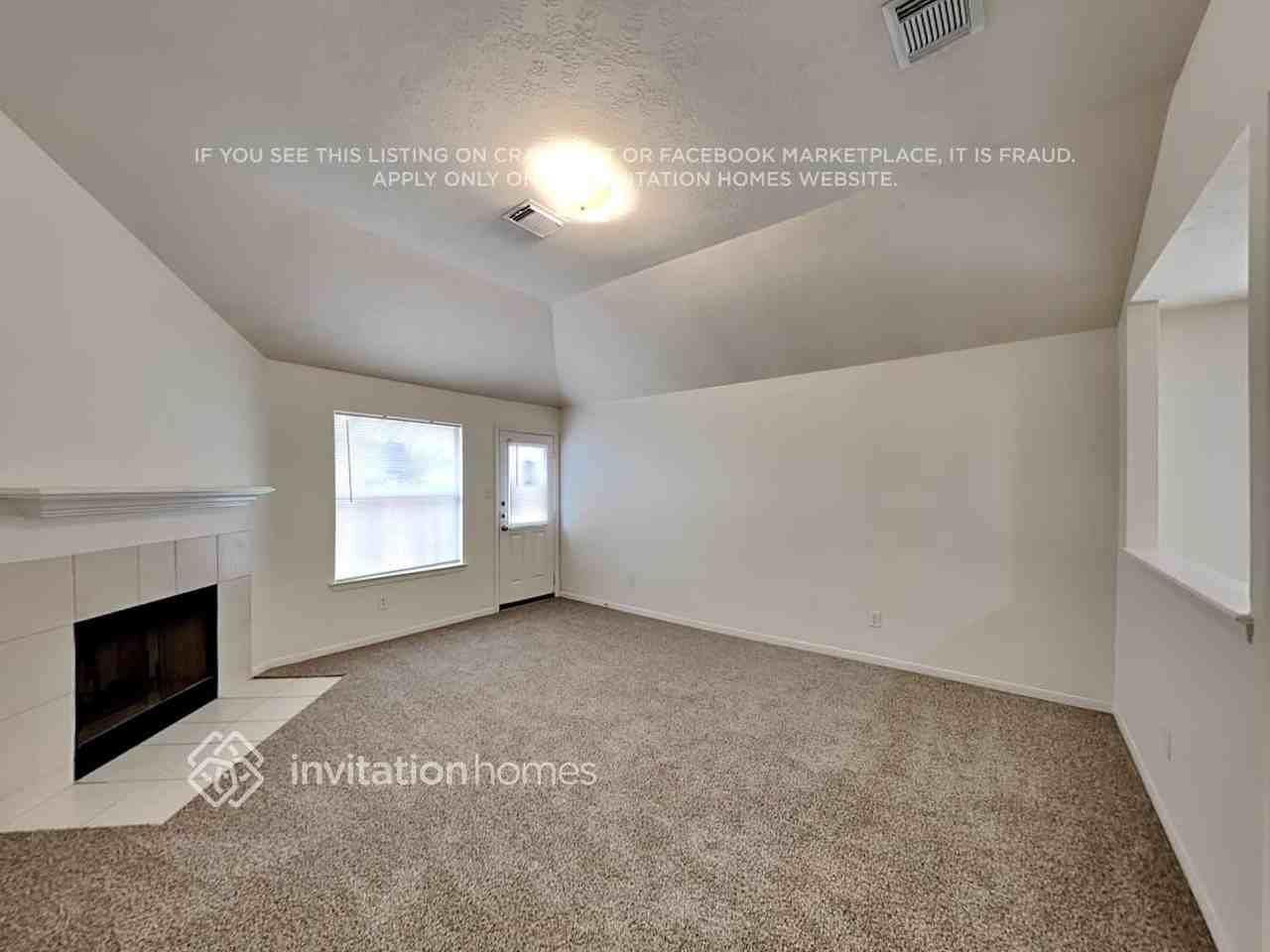 15911 Imperial Forest Ln - Photo 7 of 23