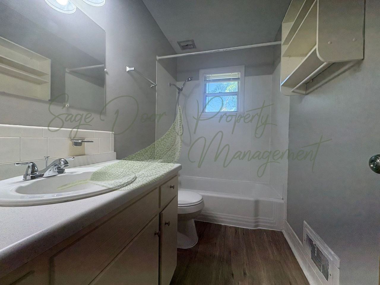 5212 S Union St - Photo 7 of 12