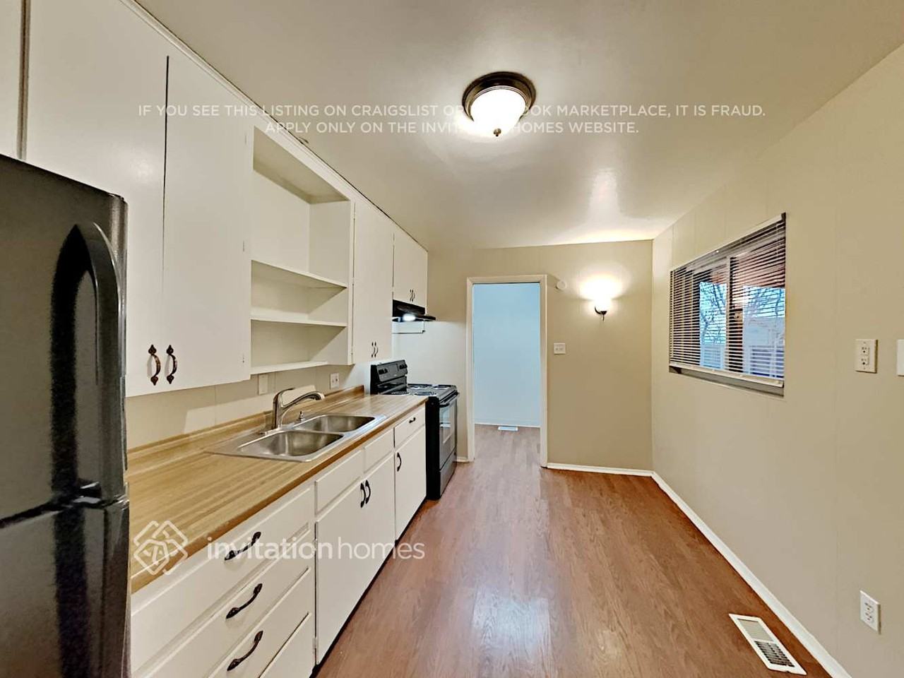 9240 Wigham St - Photo 7 of 18