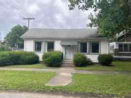 featured image of 216 W High St