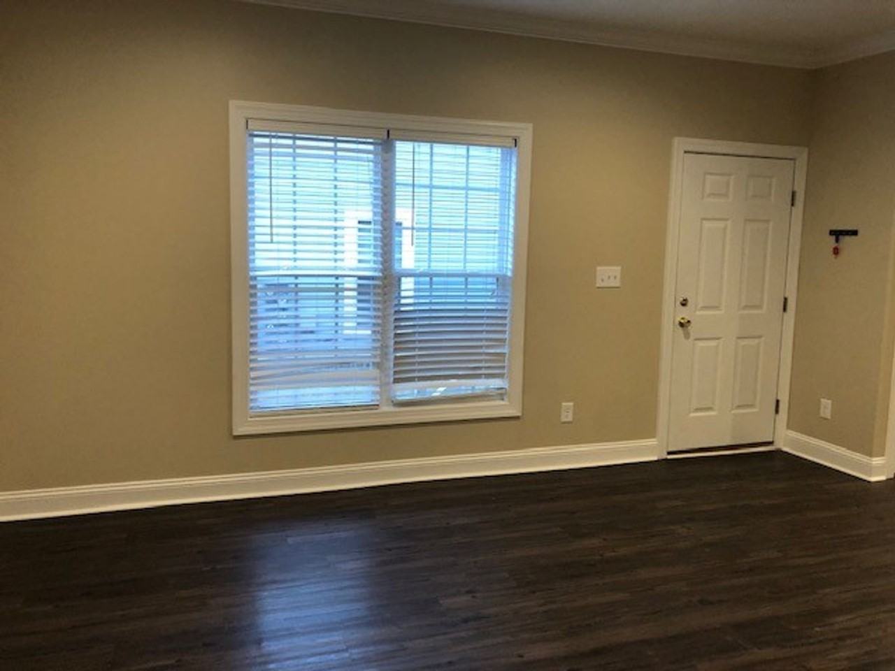505A Amerson Ct - Photo 4 of 14