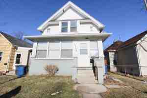 featured image of 1110 Harding Dr