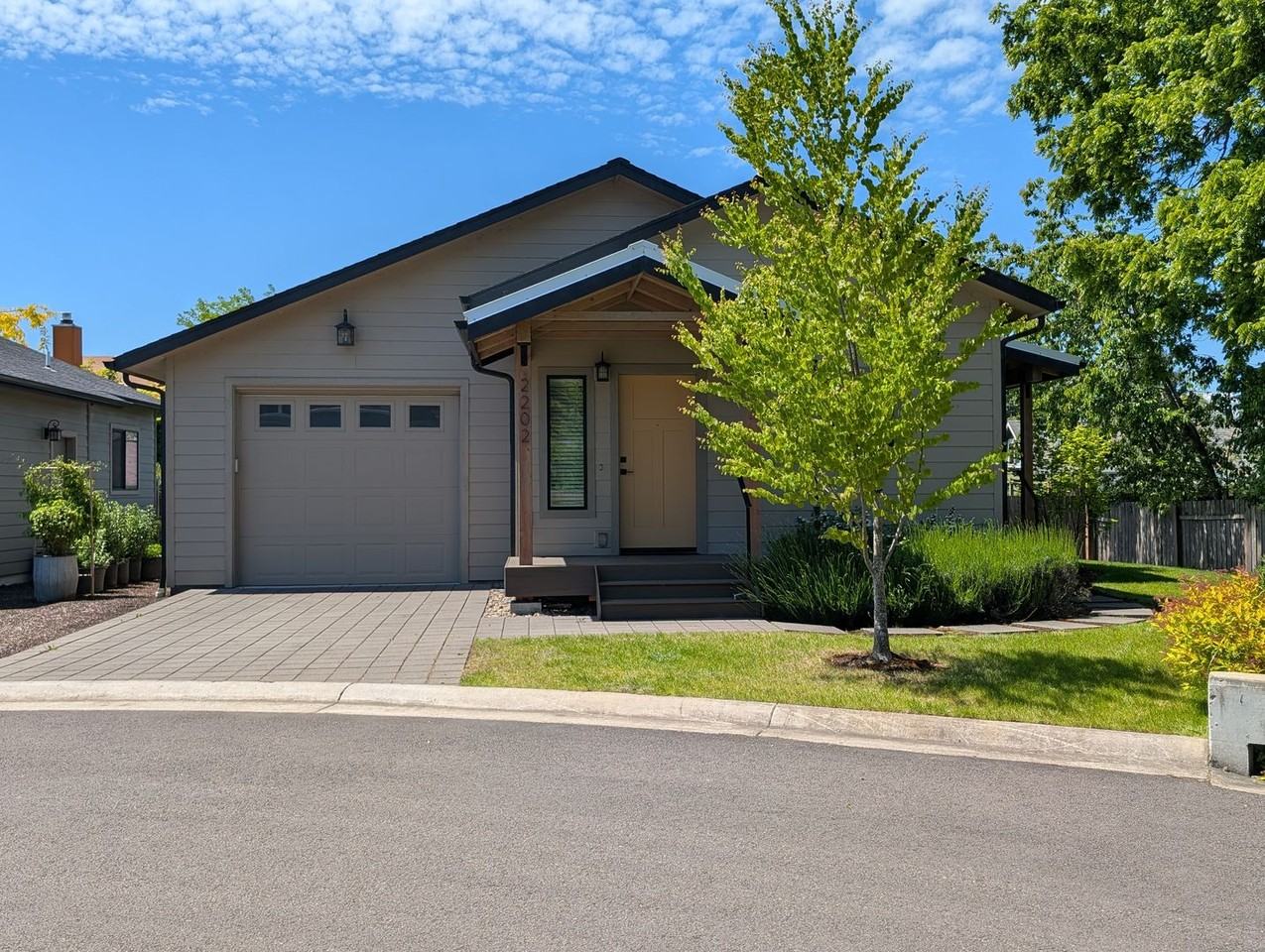 2202 Four Oaks Grange Rd - Photo 3 of 5