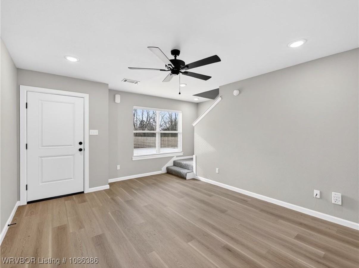 7816 Texas Rd #8 - Photo 2 of 6