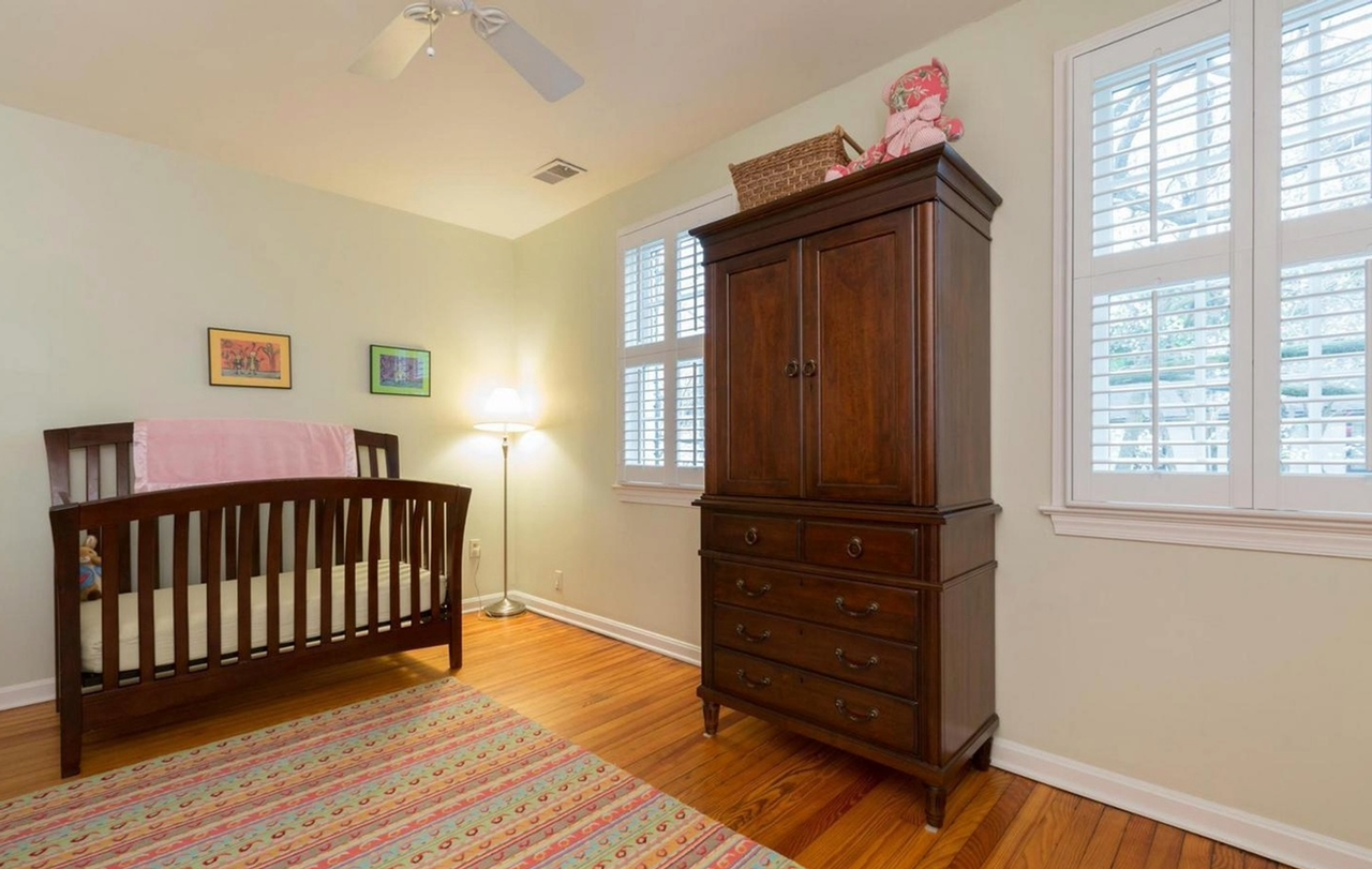 2816 Olive St Nw - Photo 6 of 26