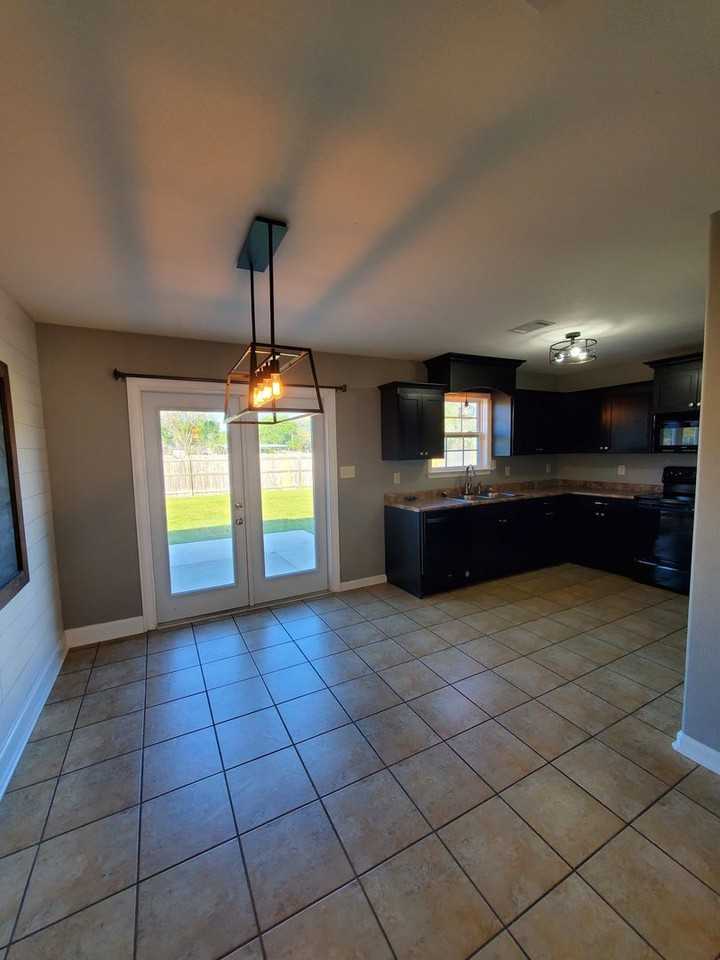 3571 Beulah Cir - Photo 5 of 14