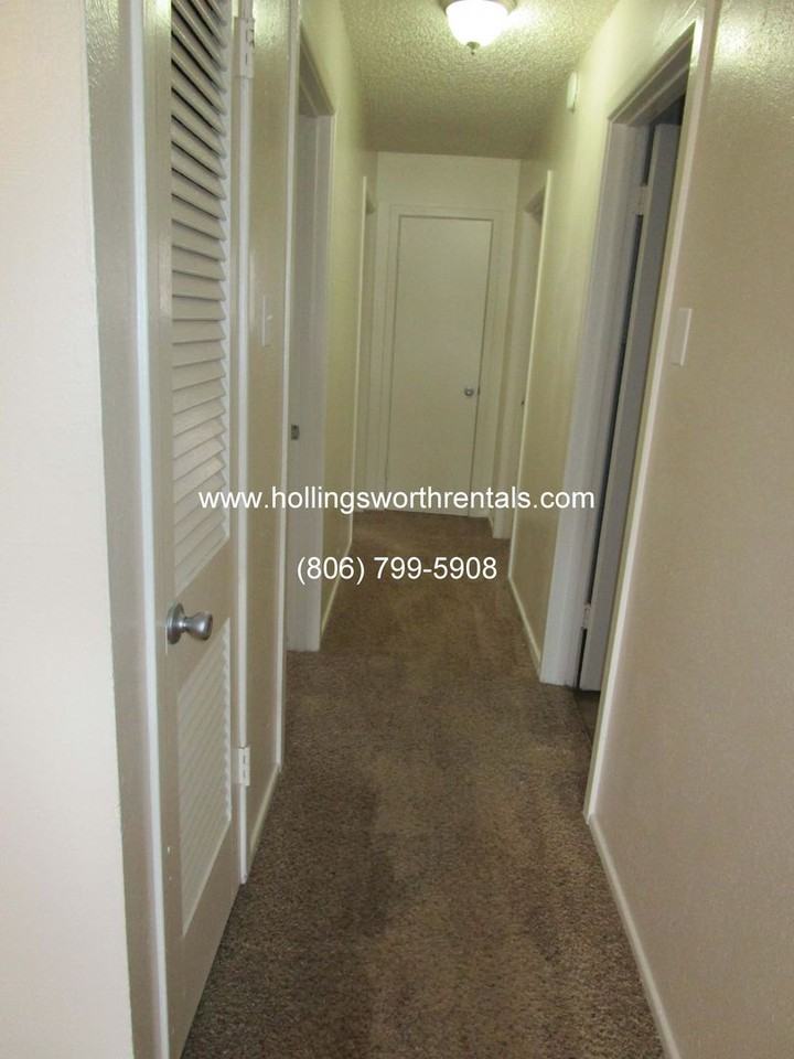 5015 39th St - Photo 5 of 14