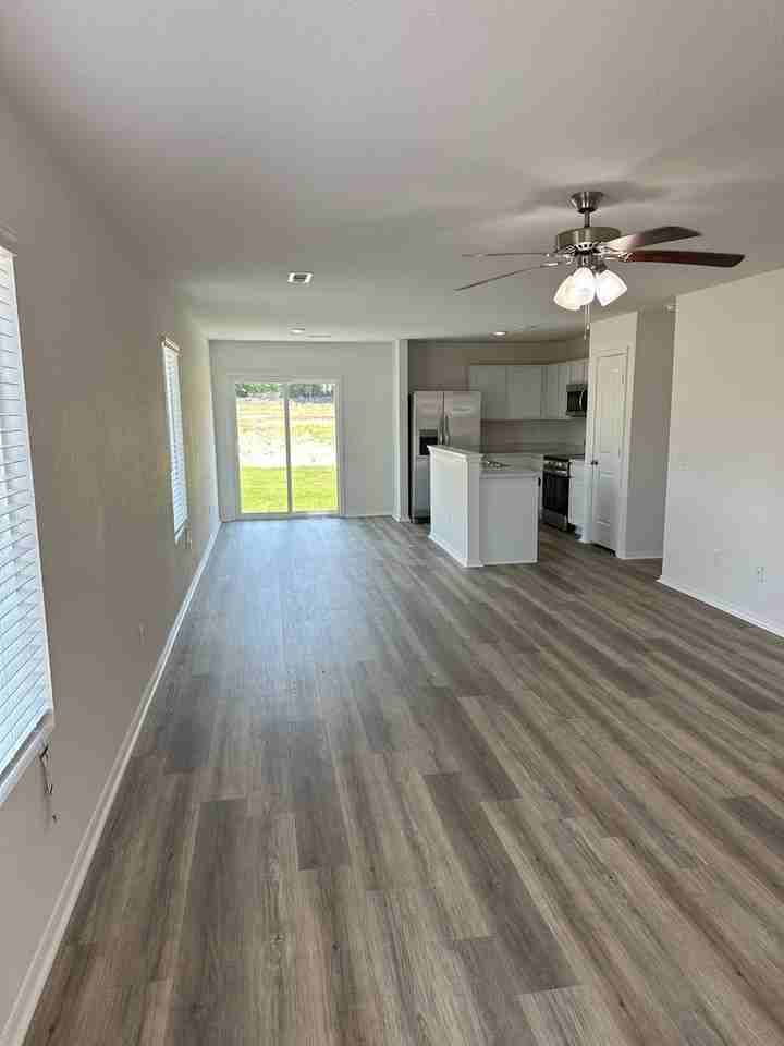 10316 Debbie Dr - Photo 6 of 20