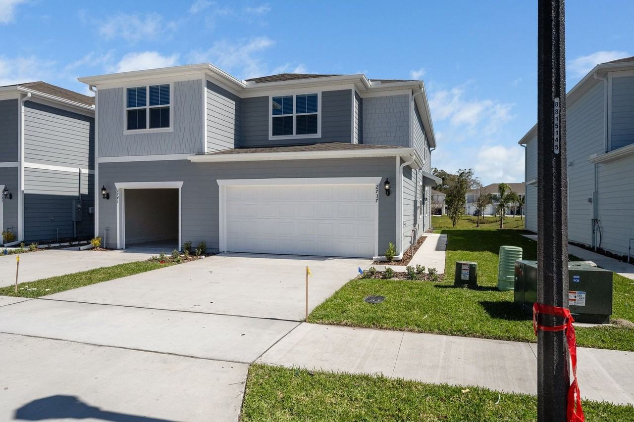 2737 Bright Bird Ln - Photo 3 of 28