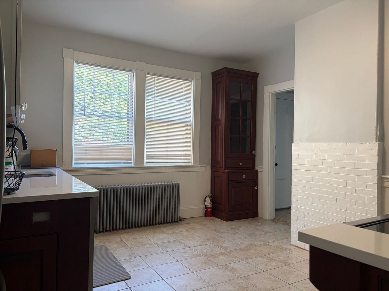 92 Mount Auburn St - Photo 6 of 19