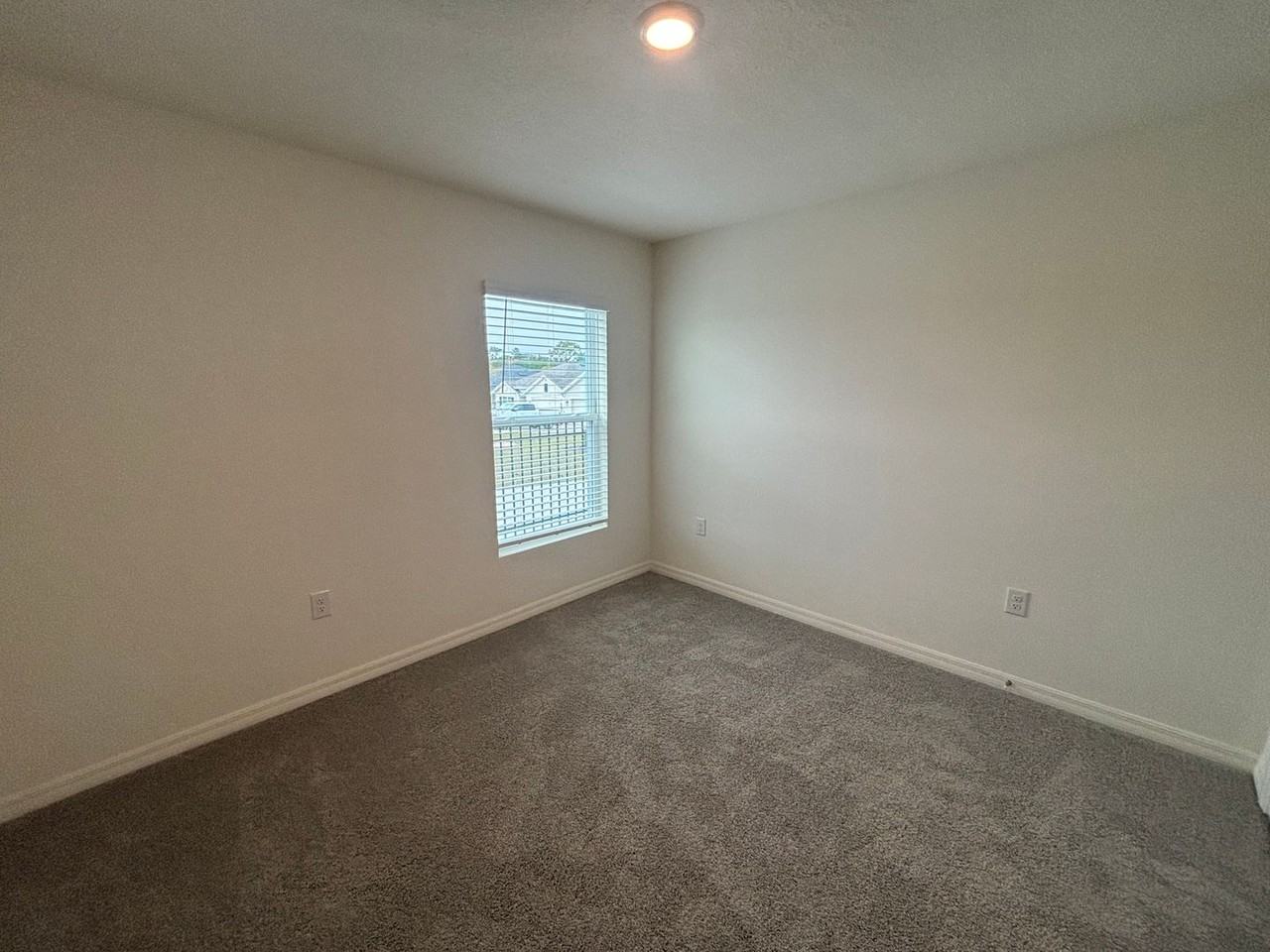 481 W Rexford Dr - Photo 7 of 27