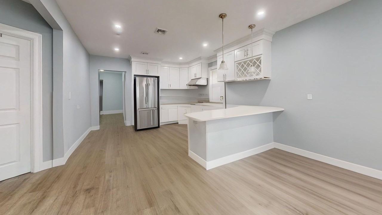 346 Cherry St - Photo 2 of 14
