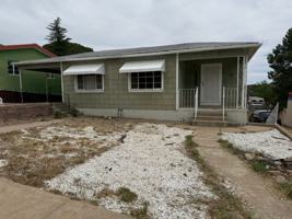 featured image of 1810 N Juniper Ave