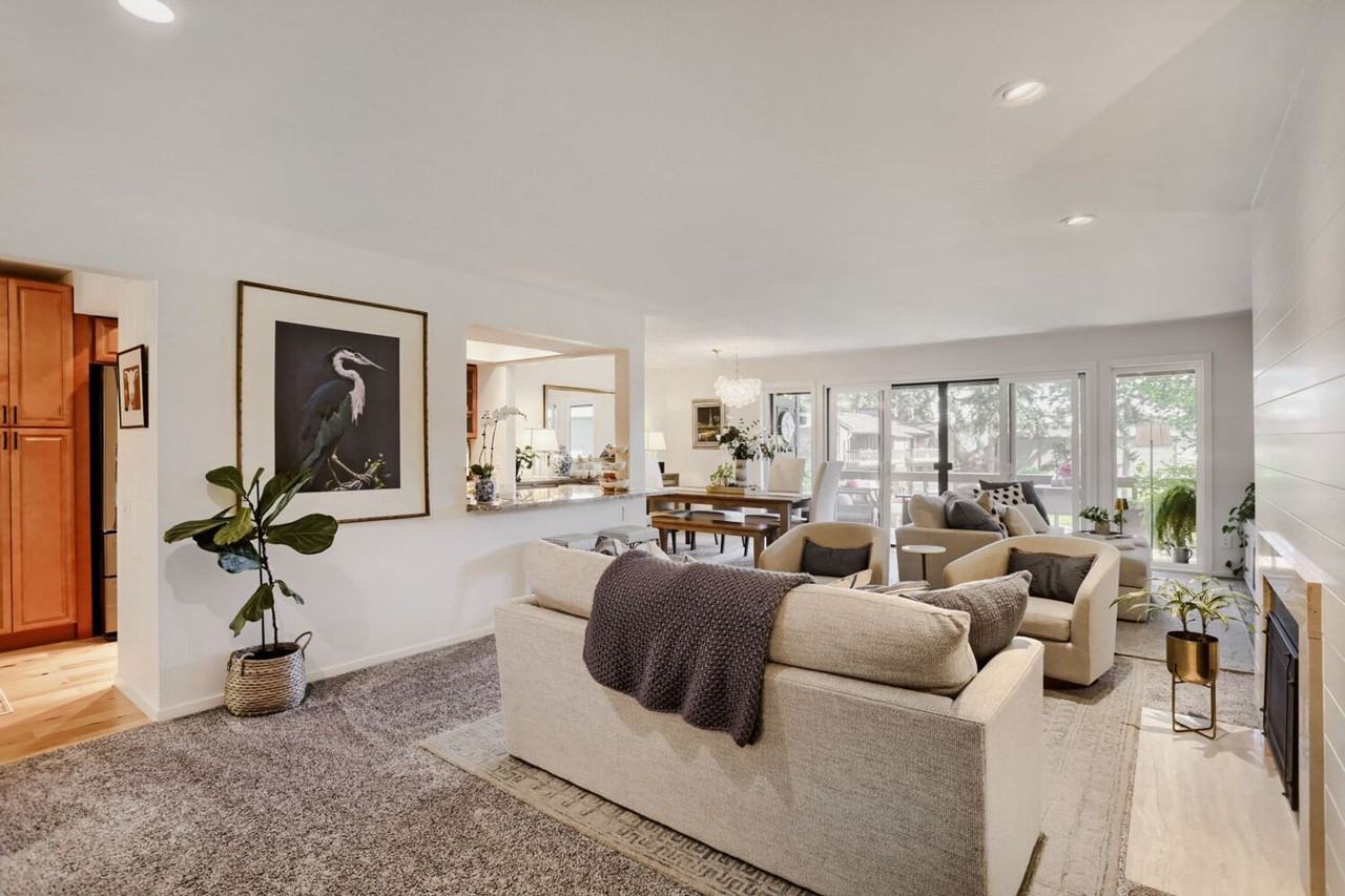 17444 Ne 40th Pl - Photo 4 of 22