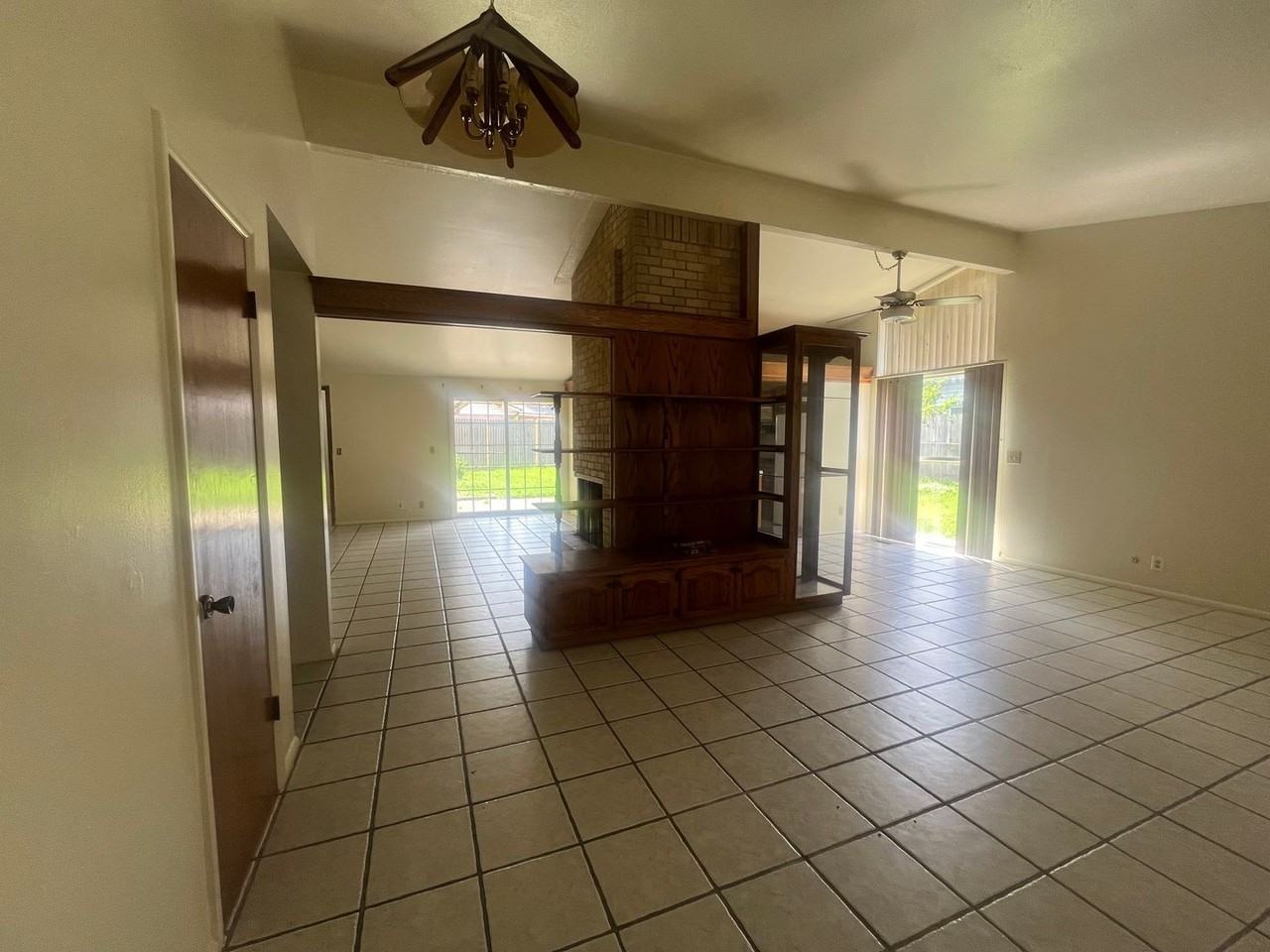 1632 S 69th East Ave - Photo 4 of 32