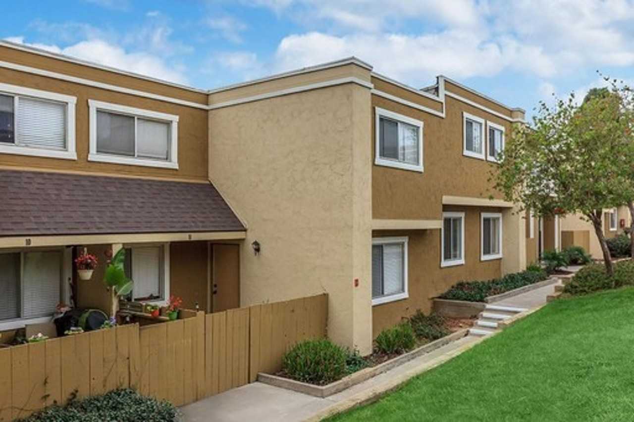 East Orange Village Apartments - Photo 4 of 18