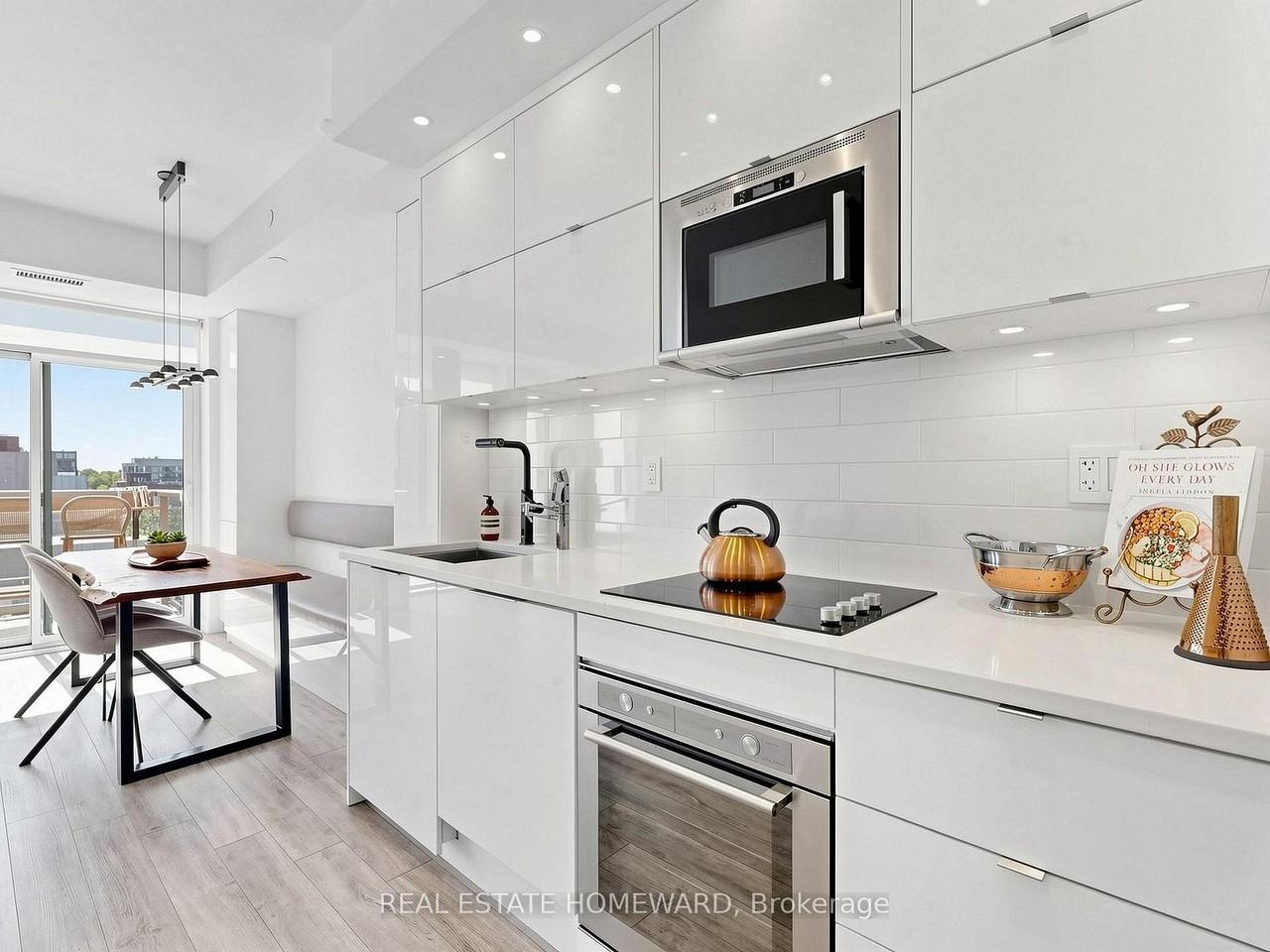 106 Dovercourt Road - Photo 2 of 7