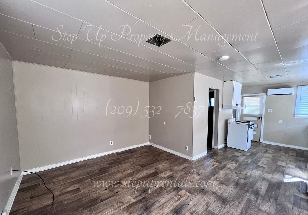 57 S Norlin St - Photo 3 of 10
