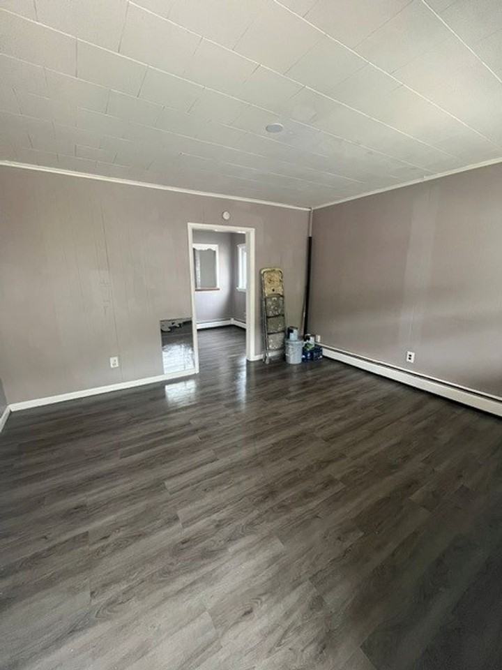 80 W Center St - Photo 2 of 10