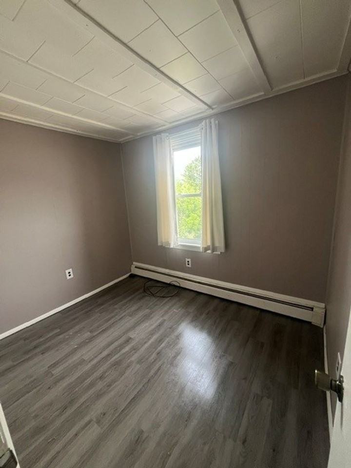 80 W Center St - Photo 6 of 10