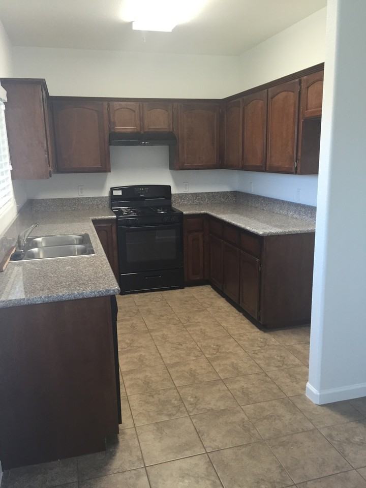 349 Joya Dr - Photo 7 of 9