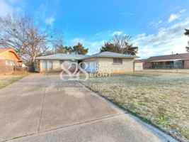 featured image of 9717 Ne 4th St