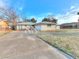 9717 Ne 4th St - Photo 1 of 1