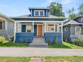 featured image of 2708 Se Clinton St