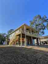 8716 W Simmons Bayou Dr - Photo 1 of 1