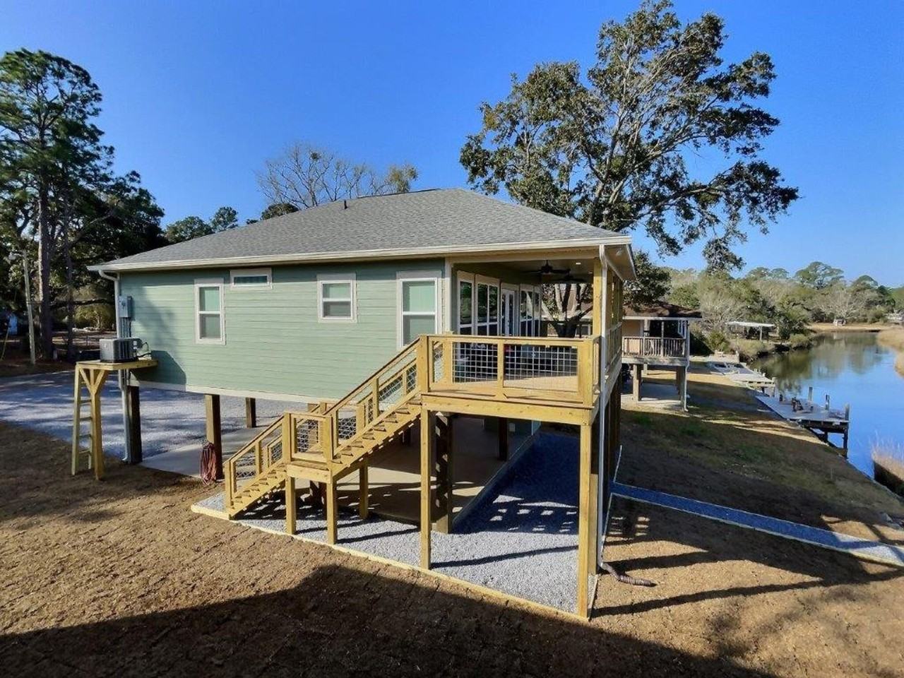 8716 W Simmons Bayou Dr - Photo 2 of 19