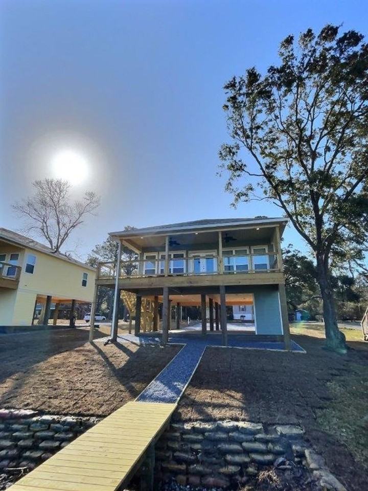 8716 W Simmons Bayou Dr - Photo 6 of 19
