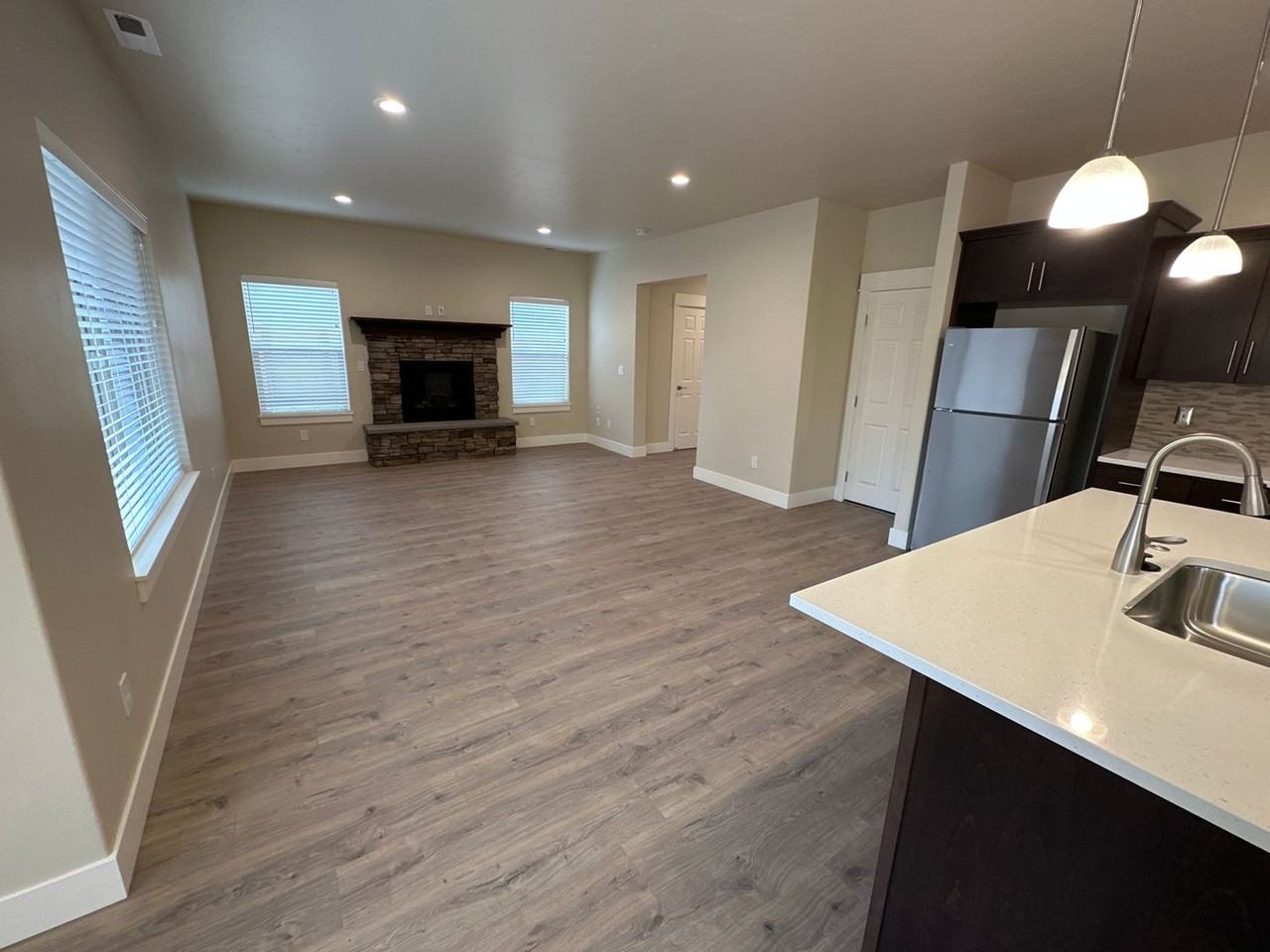 20589 Se Slate Ave - Photo 6 of 26