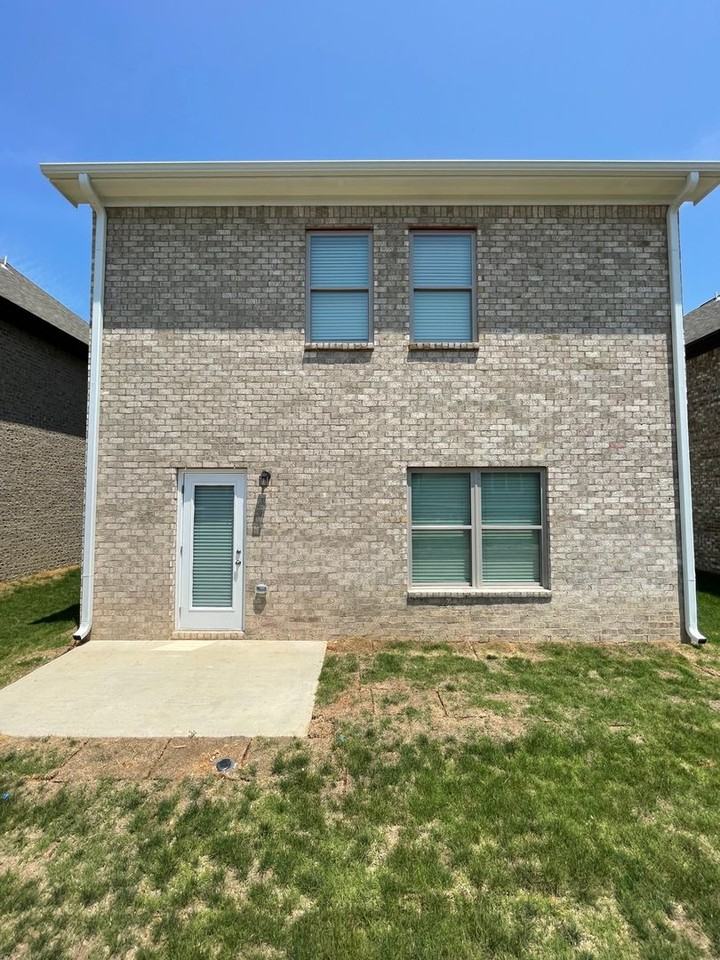 294 Shiloh Creek Dr - Photo 5 of 47