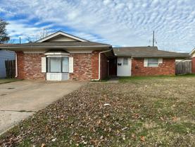 621 Lotus Ave - Photo 1 of 1